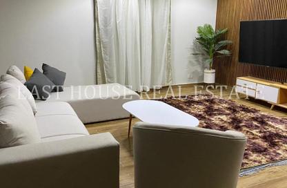 Apartment - 2 Bedrooms - 3 Bathrooms for rent in Garden Residence - Hyde Park - New Cairo City - Cairo