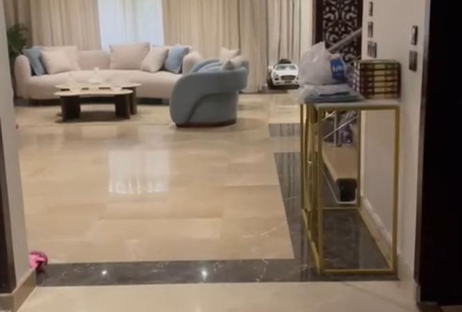 تاون هاوس بـ٥ غرف نوم في جراند ريزيدنس، صورة ٢ من ٣