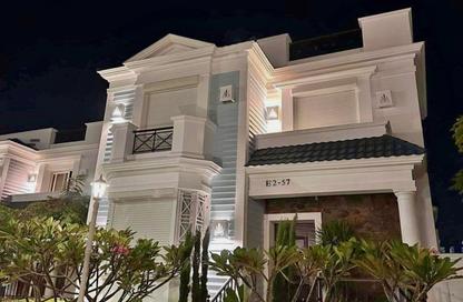 Villa - 4 Bedrooms - 3 Bathrooms for sale in Mountain View 4 - 6 October Compounds - 6 October City - Giza