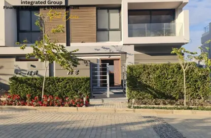 منزل مزدوج - 4 غرف نوم - 4 حمامات للايجار في باتيو الزهراء - كمبوندات الشيخ زايد - الشيخ زايد - الجيزة