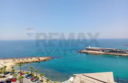 Apartment - 3 Bedrooms - 3 Bathrooms for rent in Al Geish Road - Glim - Hay Sharq - Alexandria