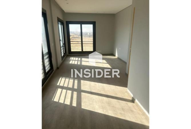 62411580 - Property Main Image