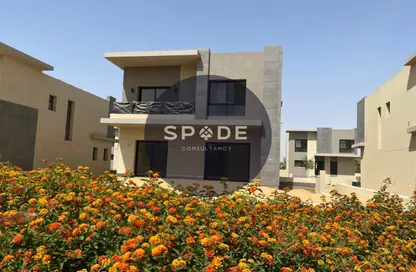 Apartment - 3 Bedrooms - 3 Bathrooms for sale in Swan Lake Residence - 5th Settlement Compounds - The 5th Settlement - New Cairo City - Cairo