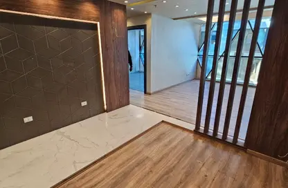 مساحات مكتبية - 3 غرف نوم - 2 حمامات للايجار في كايرو بزنس بلازا - شارع التسعين الشمالي - التجمع الخامس - مدينة القاهرة الجديدة - القاهرة