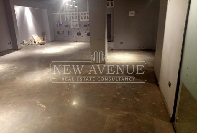 99803011 - Property Image 2