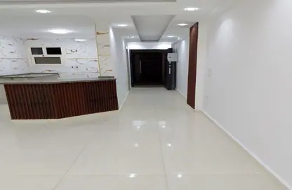 Apartment - 3 Bedrooms - 2 Bathrooms for sale in Al Lebeny Axis - El Mariouteya - Faisal - Hay El Haram - Giza