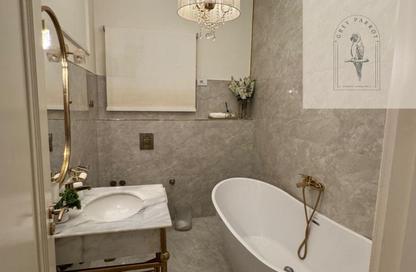 Apartment - 2 Bedrooms - 2 Bathrooms for sale in South Lotus - El Lotus - New Cairo City - Cairo