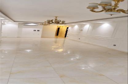 Office Space - Studio - 3 Bathrooms for rent in Al Batal Ahmed Abd El Aziz St. - Mohandessin - Giza Office Space - Studio - 3 Bathrooms for rent in Al Batal Ahmed Abd El Aziz St. - Mohandessin - Giza