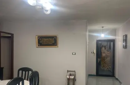 Apartment - 3 Bedrooms - 1 Bathroom for rent in Nasr City - Cairo
