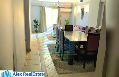 Apartment - 2 Bedrooms - 1 Bathroom for rent in Smouha Square - Smouha - Hay Sharq - Alexandria