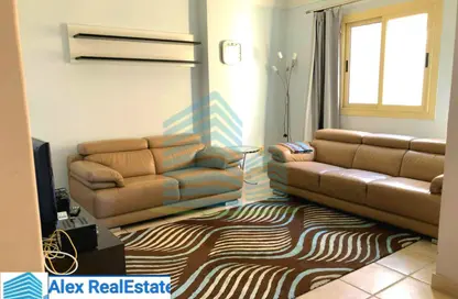 شقة - 2 غرف نوم - 1 حمام للايجار في ميدان سموحة - سموحة - حي شرق - الاسكندرية