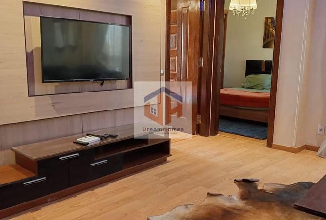 77326310 - Property Main Image