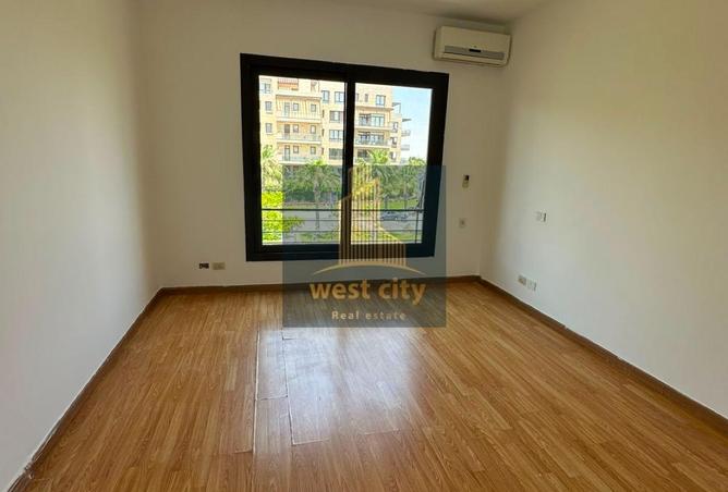 85048393 - Property Image 2