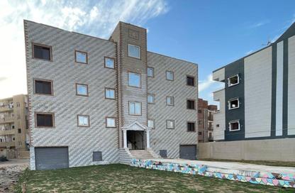 Whole Building - 3 Bedrooms - 1 Bathroom for sale in Abou Bakr Al Sedeek St. - El Ordoneya District - 10th of Ramadan City - Sharqia