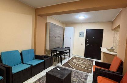 Apartment - 2 Bedrooms - 1 Bathroom for sale in Tabarak - Zahraa El Maadi - Hay El Maadi - Cairo