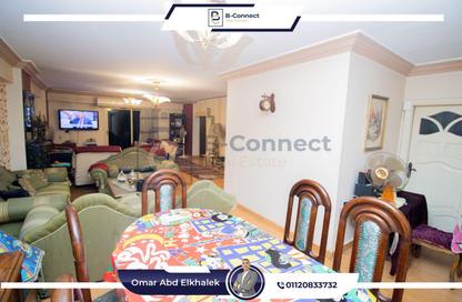 Apartment - 4 Bedrooms - 3 Bathrooms for sale in Tiba St. - Sporting - Hay Sharq - Alexandria
