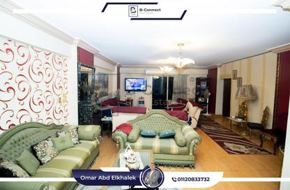 Apartment - 4 Bedrooms - 3 Bathrooms for sale in Tiba St. - Sporting - Hay Sharq - Alexandria
