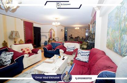 Apartment - 4 Bedrooms - 3 Bathrooms for sale in Tiba St. - Sporting - Hay Sharq - Alexandria