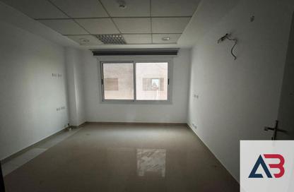 Clinic - Studio - 1 for sale in V90 - North Teseen St. - The 5th Settlement - New Cairo City - Cairo