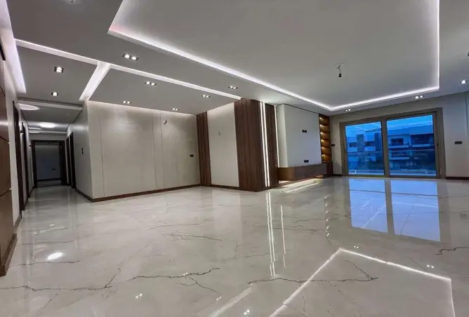 98831993 - Property Image 3