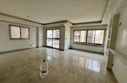 شقة - 3 غرف نوم - 2 حمامات للايجار في شارع لبنان - المهندسين - الجيزة