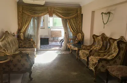 Apartment - 3 Bedrooms - 1 Bathroom for rent in Smouha - Hay Sharq - Alexandria