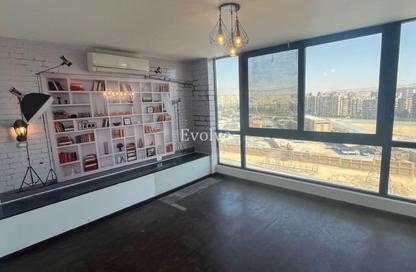 Office Space - Studio - 2 Bathrooms for rent in Zahraa Al Maadi St. - Degla - Hay El Maadi - Cairo