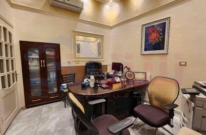 Office Space - 7+ Bedrooms - 2 Bathrooms for rent in Azarita - Hay Wasat - Alexandria