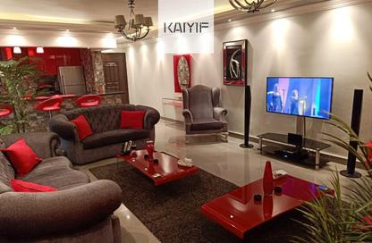 Apartment - 2 Bedrooms - 1 Bathroom for sale in Nasr City - Cairo