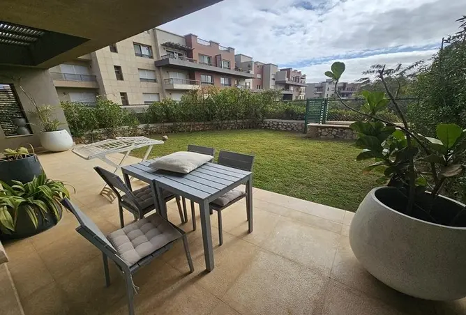77060383 - Property Image 2