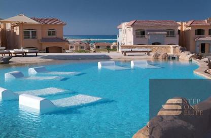 Chalet - 2 Bedrooms - 2 Bathrooms for sale in Telal Al Sokhna - Al Ain Al Sokhna - Suez