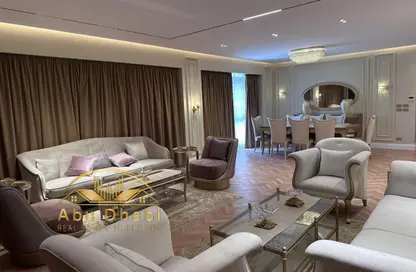 شقة - 4 غرف نوم - 4 حمامات للبيع في B8 - مدينتي - القاهرة