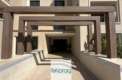 Apartment - 3 Bedrooms - 3 Bathrooms for rent in Village West - Sheikh Zayed Compounds - Sheikh Zayed City - Giza