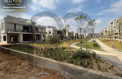 Twin House - 4 Bedrooms - 3 Bathrooms for sale in Sun Capital - Fayoum Desert road - 6 October City - Giza