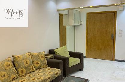 Apartment - 2 Bedrooms - 1 Bathroom for sale in Ahmed Orabi St. - Mohandessin - Giza