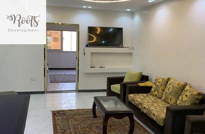 Apartment - 2 Bedrooms - 1 Bathroom for sale in Ahmed Orabi St. - Mohandessin - Giza