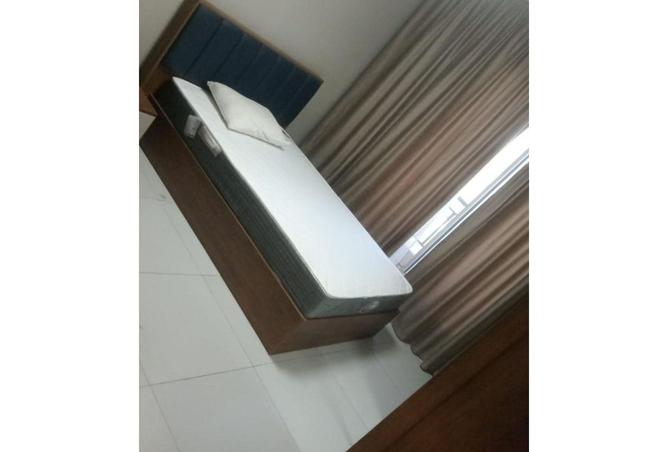 98832217 - Property Image 2