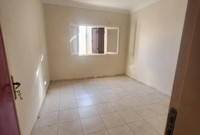 8614738 - Property Image 3