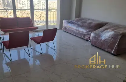 Apartment - 1 Bedroom - 2 Bathrooms for rent in Hyde Park - New Cairo City - Cairo