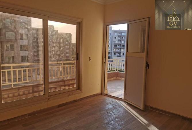 52453795 - Property Image 3