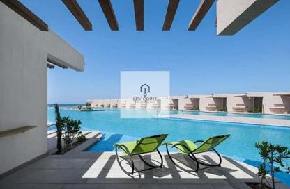 Chalet - 3 - 4 for sale in Direction White - Ras Al Hekma - North Coast