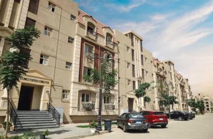 Apartment - 3 Bedrooms - 3 Bathrooms for sale in Rock Vera - 5th Settlement Compounds - The 5th Settlement - New Cairo City - Cairo