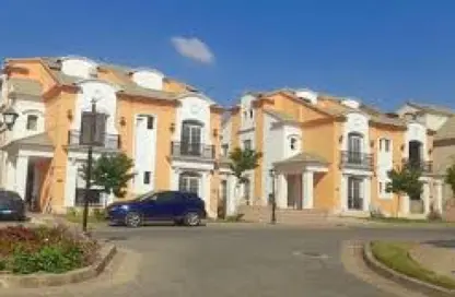 Townhouse - 4 Bedrooms - 4 Bathrooms for sale in Layan Residence - 5th Settlement Compounds - The 5th Settlement - New Cairo City - Cairo