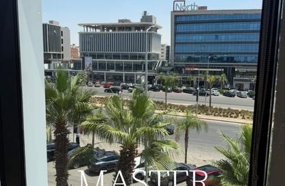 مساحات مكتبية - استوديو - 1 للايجار في ووترواي إيست - التجمع الخامس - مدينة القاهرة الجديدة - القاهرة