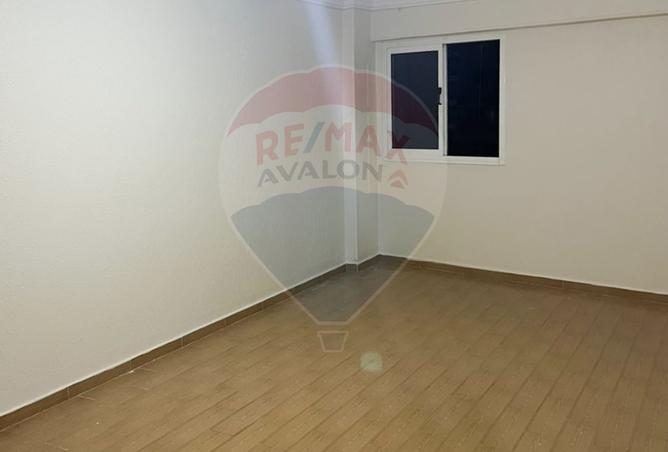 8434347 - Property Image 2