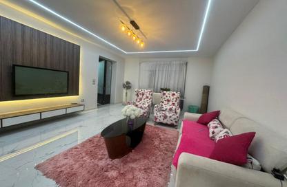 Apartment - 2 Bedrooms - 1 Bathroom for rent in El Rehab Extension - Al Rehab - New Cairo City - Cairo