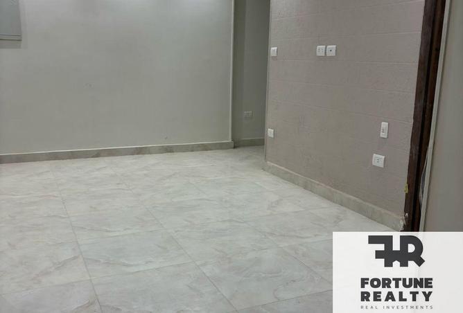 52444353 - Property Image 3