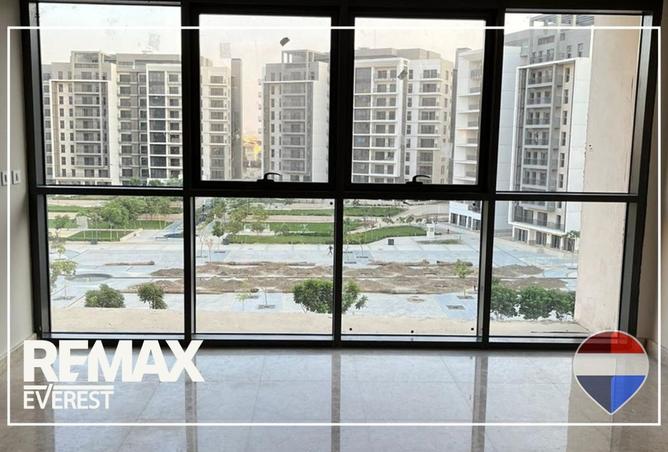 98004460 - Property Main Image