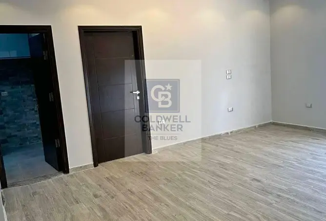 111039419 - Property Image 2