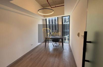 Office Space - Studio - 2 Bathrooms for rent in Eastown - 5th Settlement Compounds - The 5th Settlement - New Cairo City - Cairo
